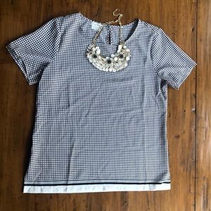Van Heusen geometric s sleeve top and necklace L